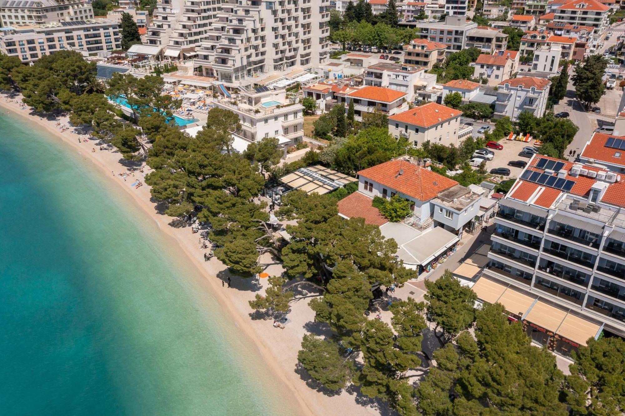 Beachfront Apartments Providenca With Free Parking Makarska Dış mekan fotoğraf