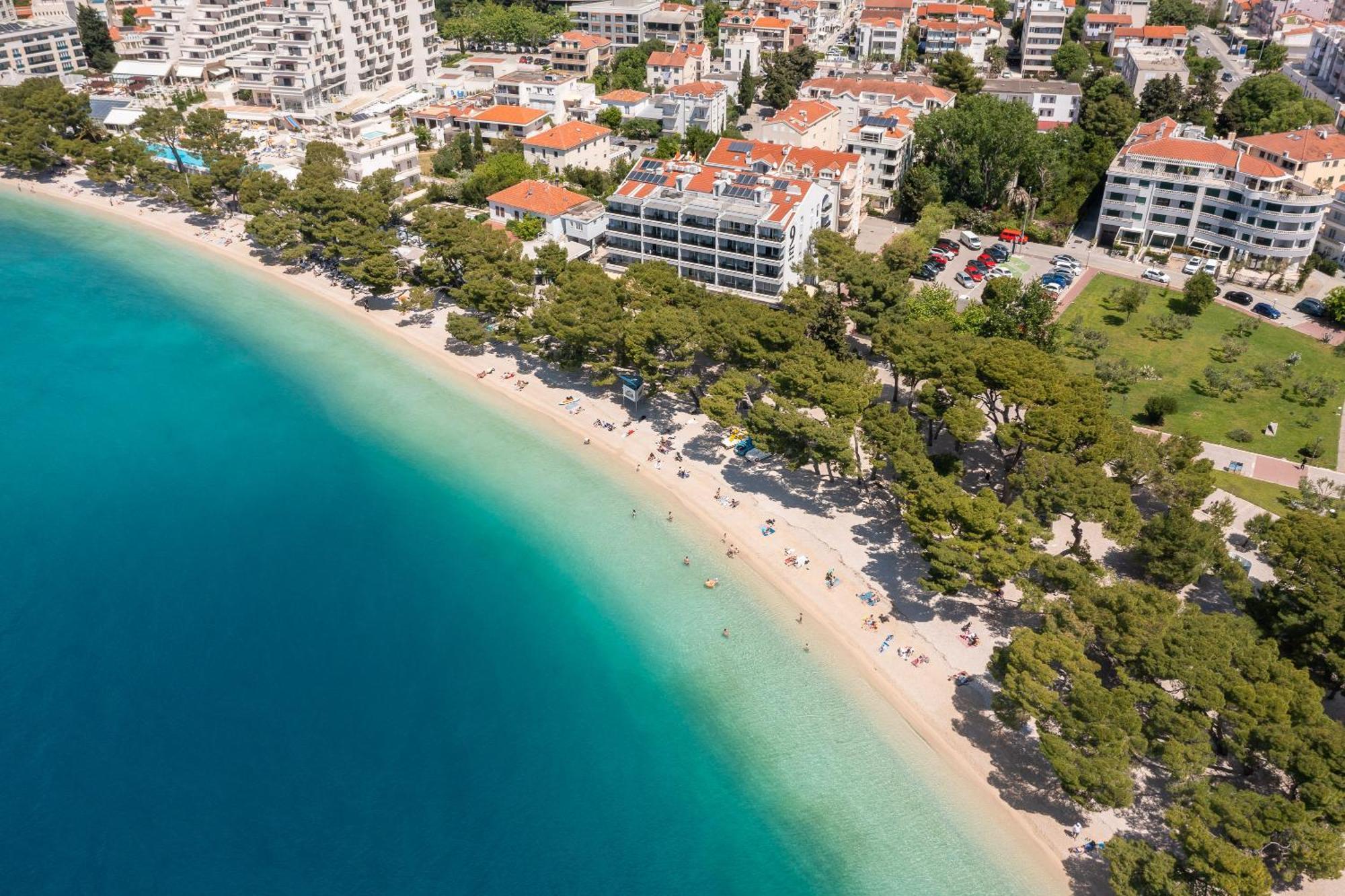 Beachfront Apartments Providenca With Free Parking Makarska Dış mekan fotoğraf