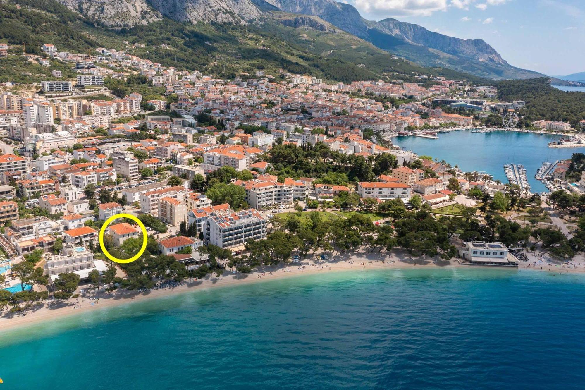 Beachfront Apartments Providenca With Free Parking Makarska Dış mekan fotoğraf