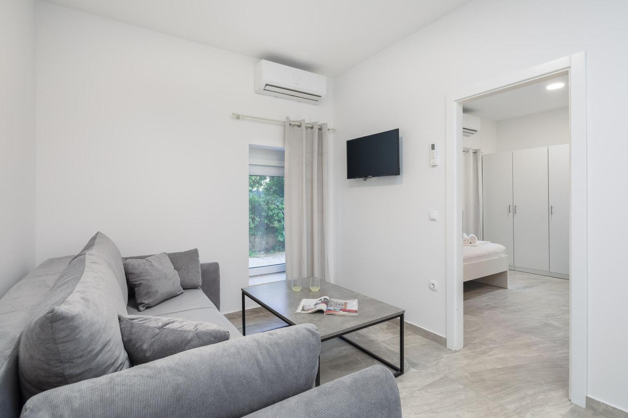 Beachfront Apartments Providenca With Free Parking Makarska Oda fotoğraf
